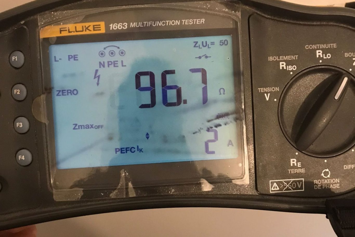 Appareil de contrôle pour la vérification et la mise en sécurité d’une installation électrique par NB Électricien
